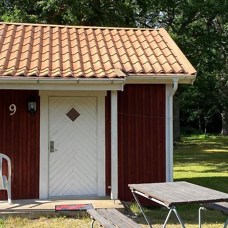 Orrefors Stugby O Vandrarhem ภายนอก รูปภาพ