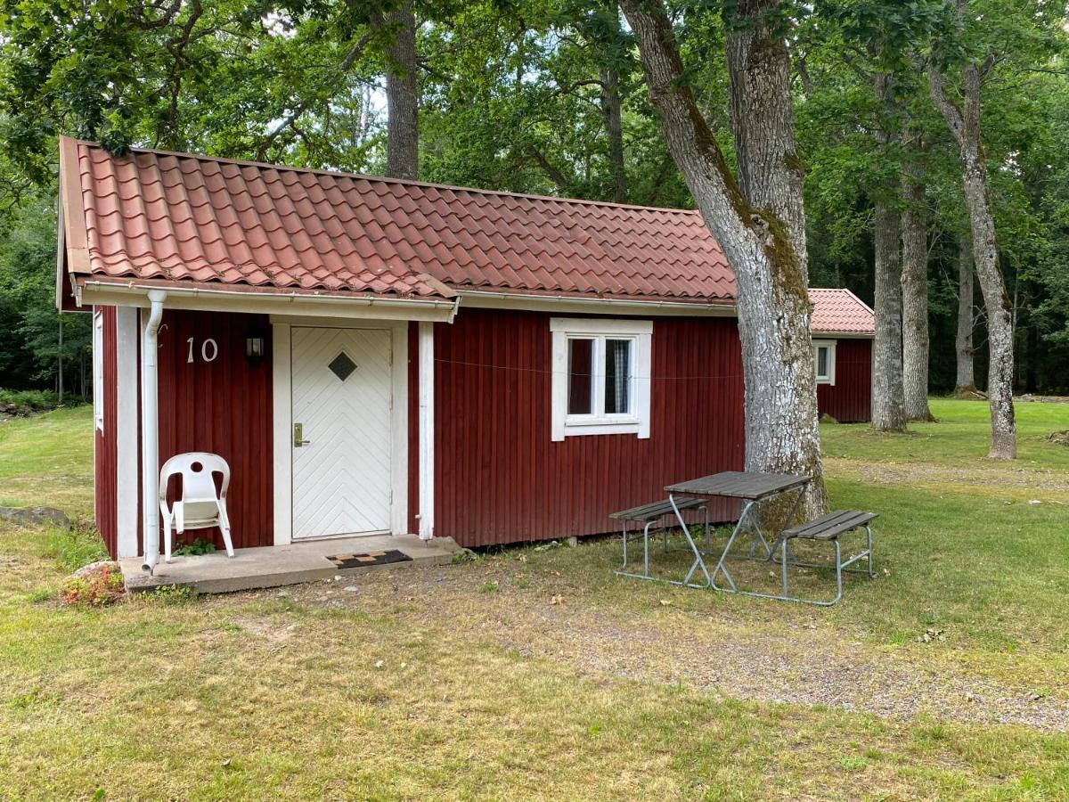 Orrefors Stugby O Vandrarhem ภายนอก รูปภาพ