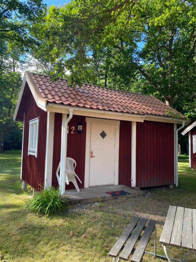 Orrefors Stugby O Vandrarhem ภายนอก รูปภาพ