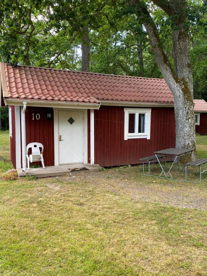 Orrefors Stugby O Vandrarhem ภายนอก รูปภาพ